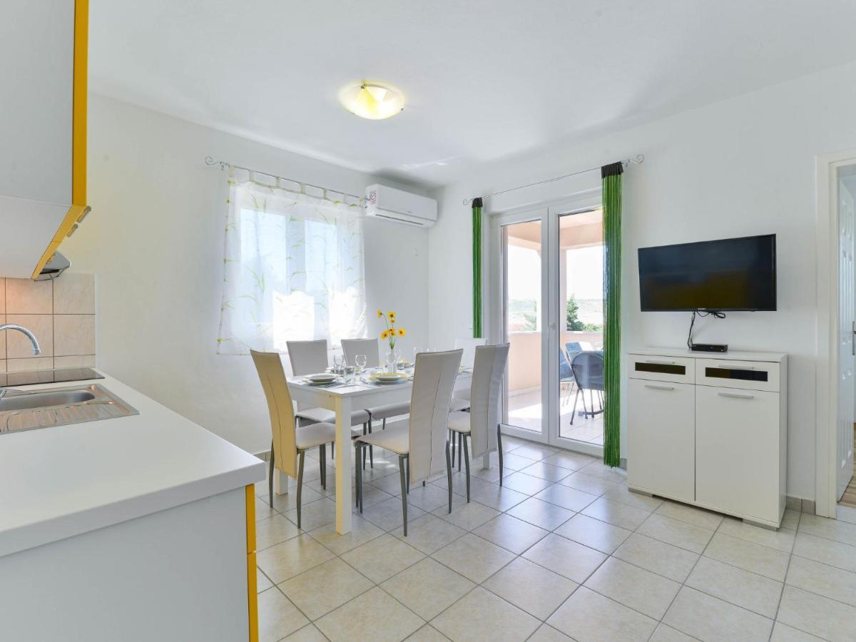 Apartment Matas - Srd317 By Interhome Рованьска Екстер'єр фото